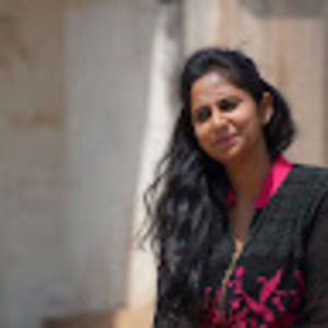 Meet your Posher, Hansika